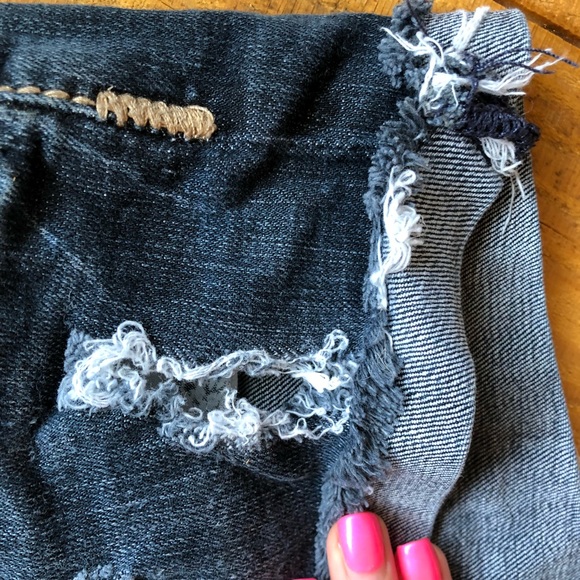 Vintage Distressed Denim Shorts - Picture 3 of 3